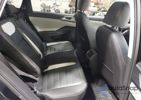 2025 Volkswagen Taos 1.5T Sel из США, поврежденный, VIN 3VV4C7B27SM019503